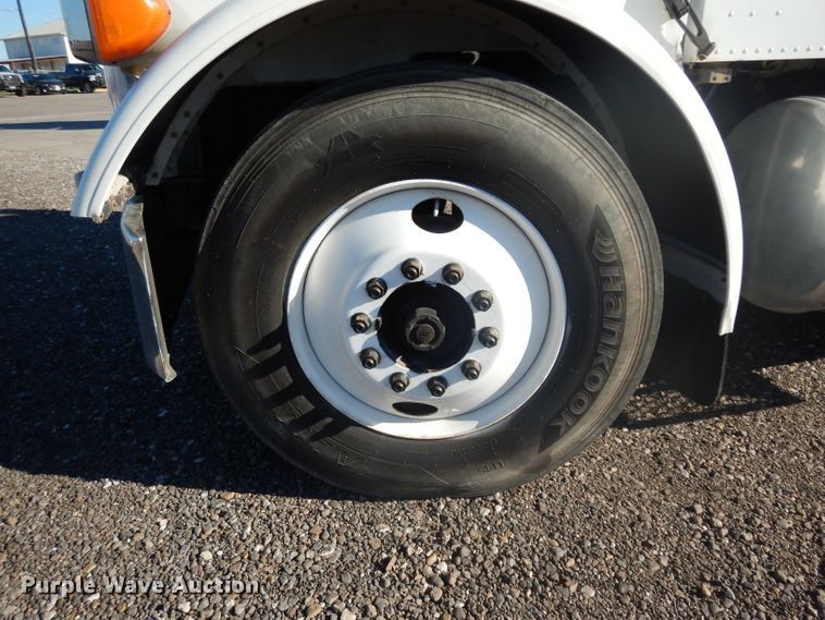 image for item DJ6603 1998 Peterbilt 379  semi truck