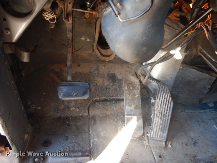 image for item DJ6605 1998 Mack RD688S  dump truck