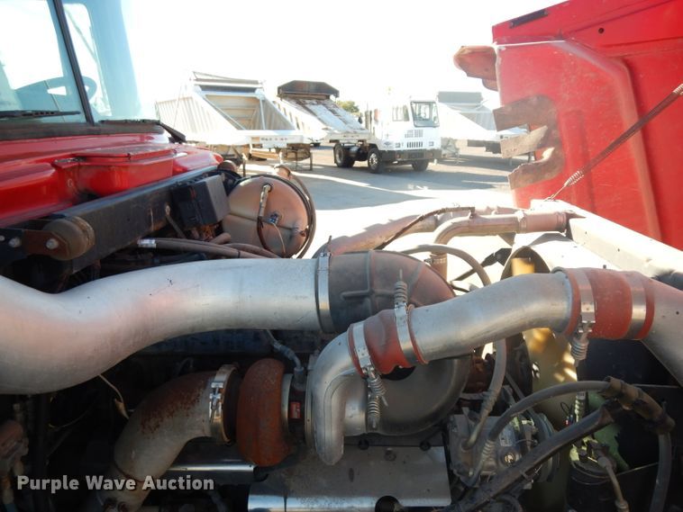 image for item DJ6605 1998 Mack RD688S  dump truck