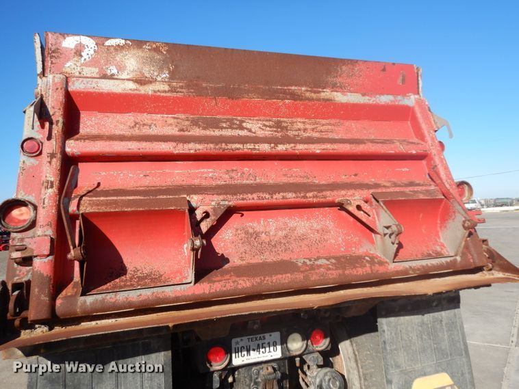 image for item DJ6605 1998 Mack RD688S  dump truck