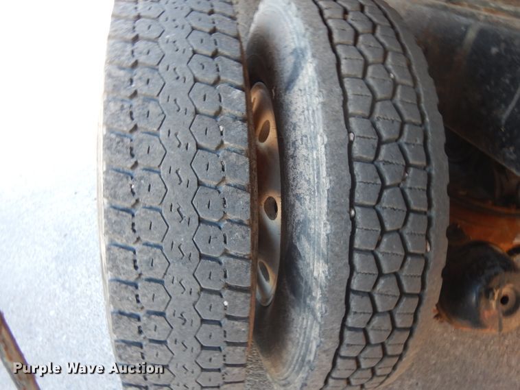 image for item DJ6605 1998 Mack RD688S  dump truck