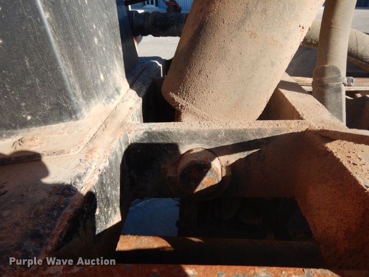 image for item DJ6605 1998 Mack RD688S  dump truck