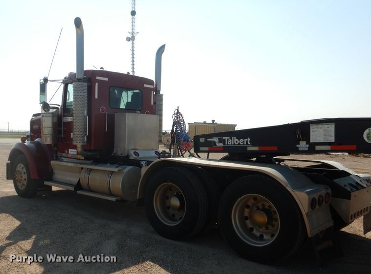 image for item DJ8777 2007 Kenworth W900  semi truck