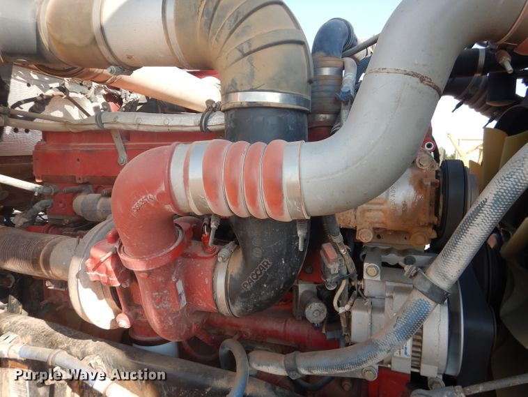 image for item DJ8777 2007 Kenworth W900  semi truck