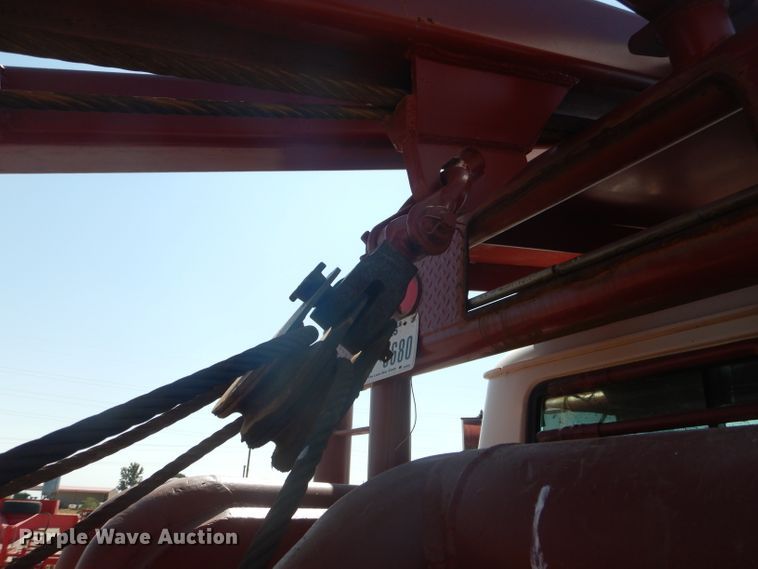 image for item DJ8781 2003 Mack RD888SX  winch truck