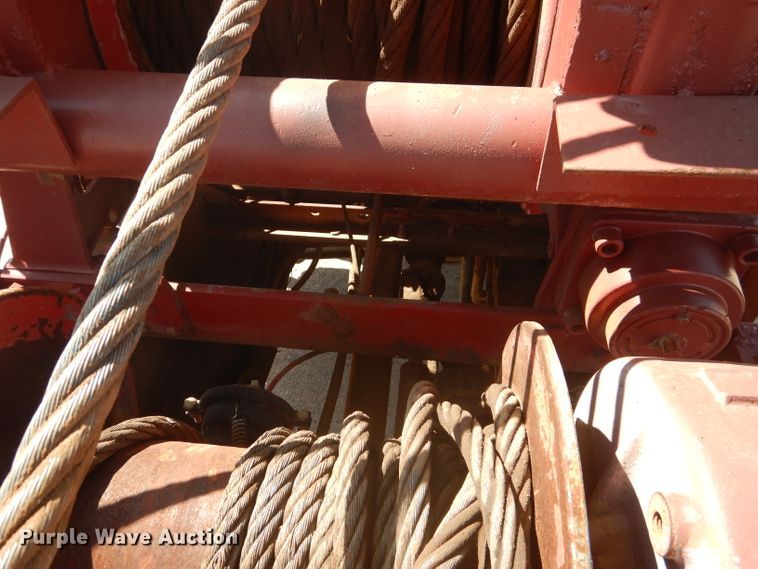 image for item DJ8781 2003 Mack RD888SX  winch truck