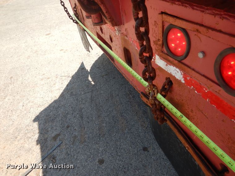 image for item DJ8781 2003 Mack RD888SX  winch truck