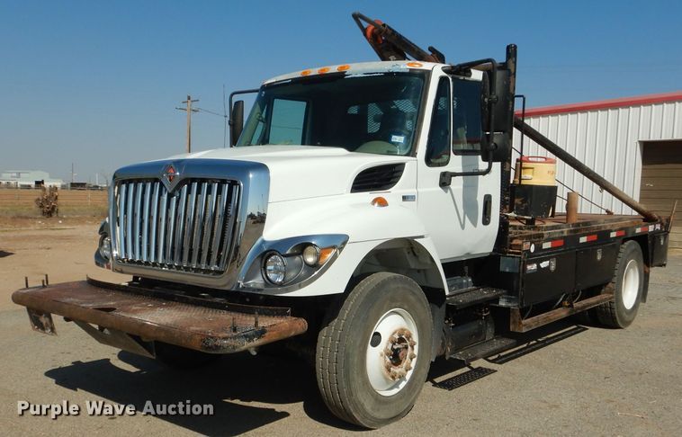 image for item DJ8783 2013 International WorkStar 7300  winch truck