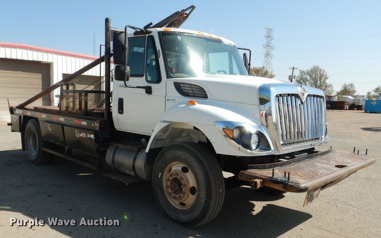 image for item DJ8783 2013 International WorkStar 7300  winch truck