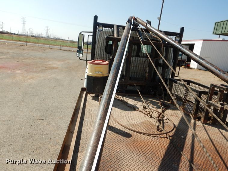 image for item DJ8783 2013 International WorkStar 7300  winch truck