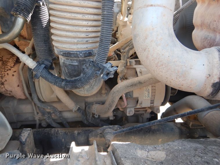 image for item DJ8783 2013 International WorkStar 7300  winch truck