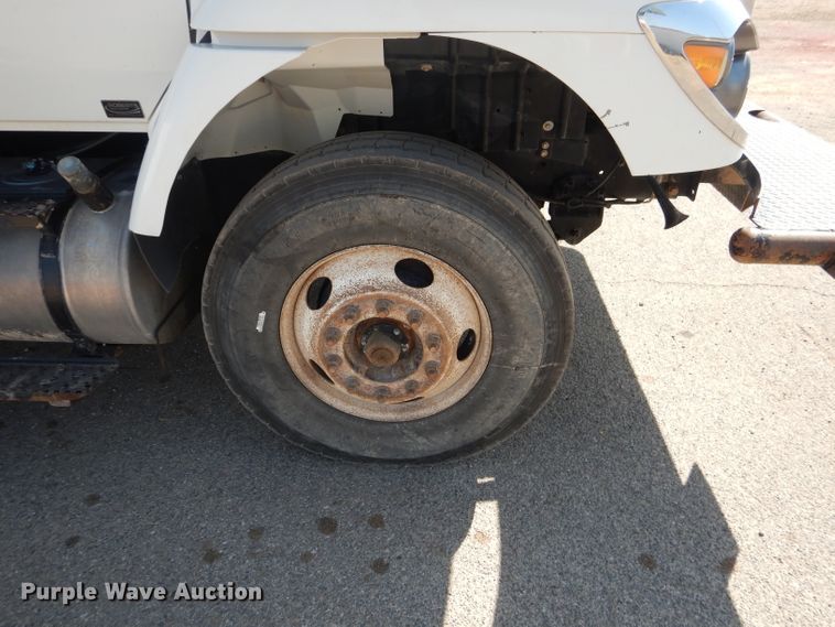 image for item DJ8783 2013 International WorkStar 7300  winch truck