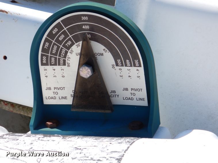 image for item DY9524 2006 Chevrolet C7500  bucket truck