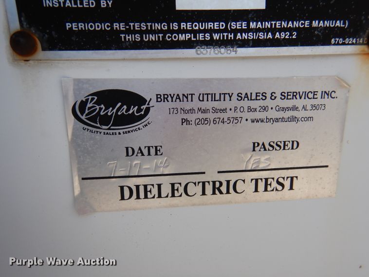 image for item DY9524 2006 Chevrolet C7500  bucket truck