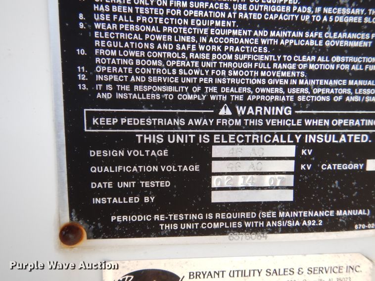 image for item DY9524 2006 Chevrolet C7500  bucket truck