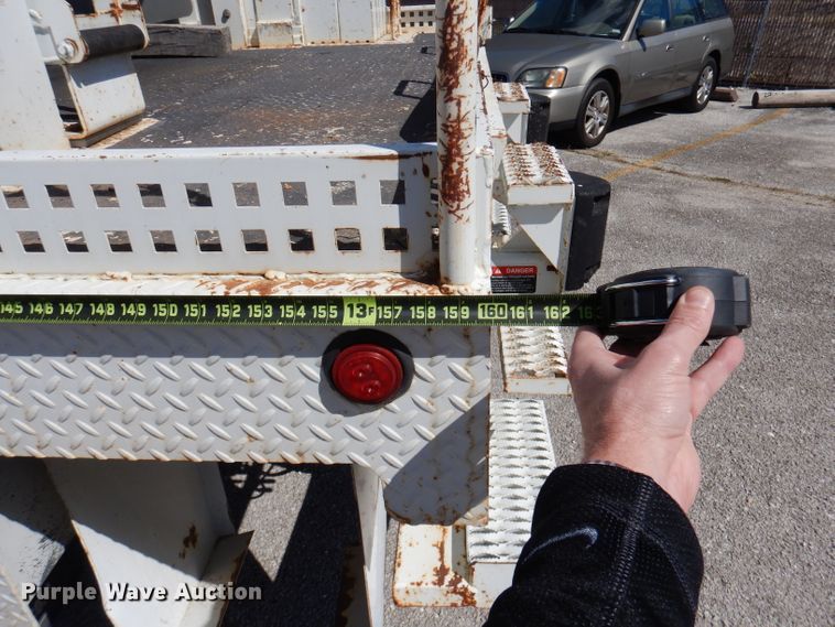 image for item DY9524 2006 Chevrolet C7500  bucket truck