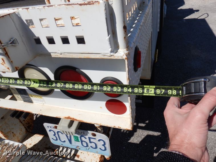 image for item DY9524 2006 Chevrolet C7500  bucket truck