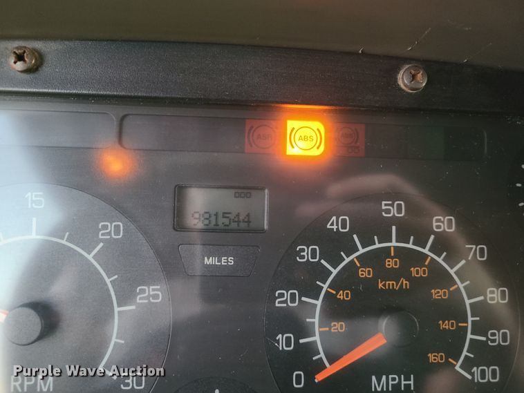 image for item DY9978 2005 Kenworth T2000  semi truck