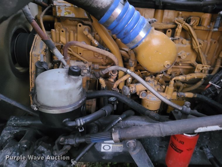 image for item GB9003 2007 Peterbilt 387  semi truck