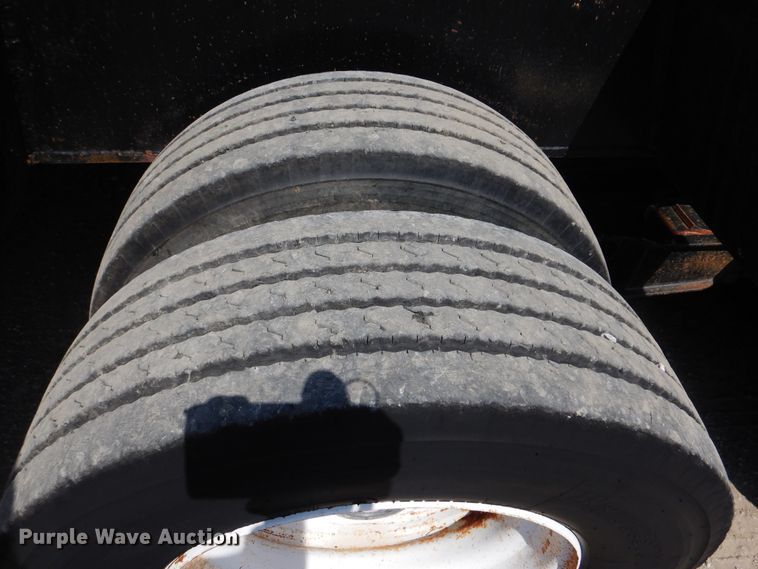 image for item GM9091 1981 Load Star oilfield trailer