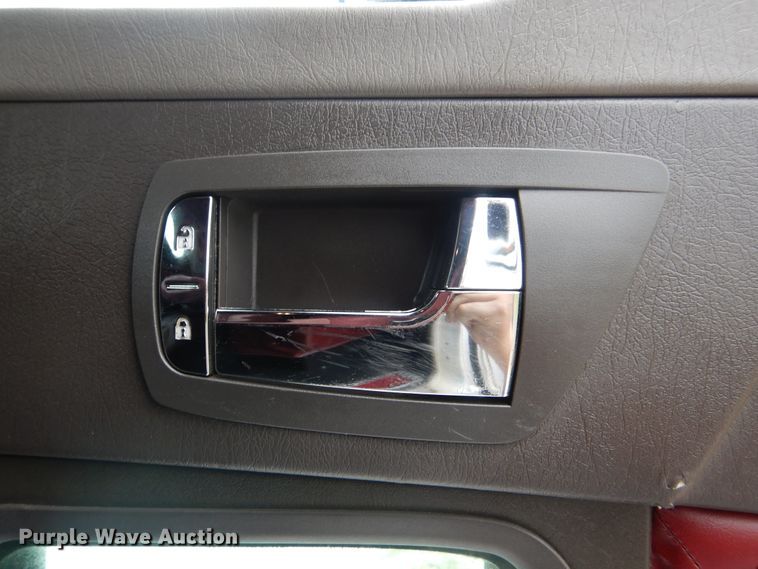 image for item GM9206 2012 Kenworth T660  semi truck