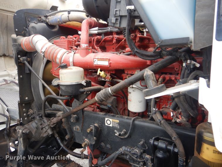 image for item GM9206 2012 Kenworth T660  semi truck