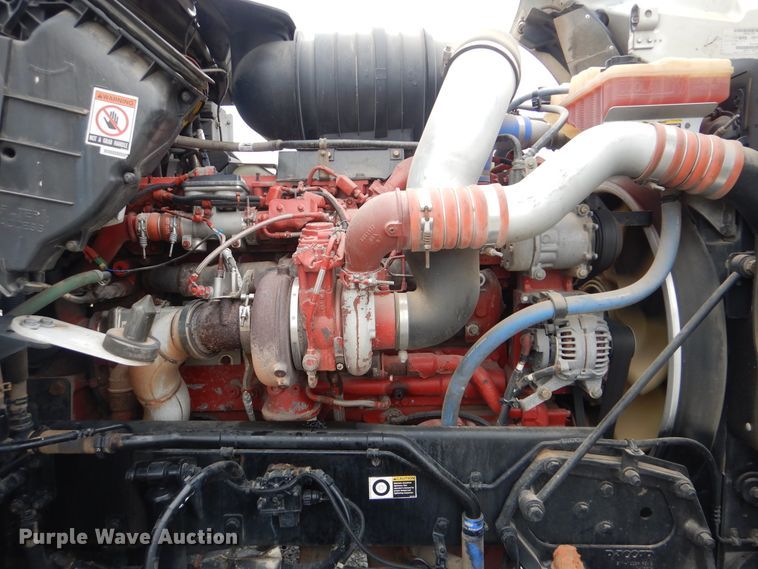 image for item GM9206 2012 Kenworth T660  semi truck