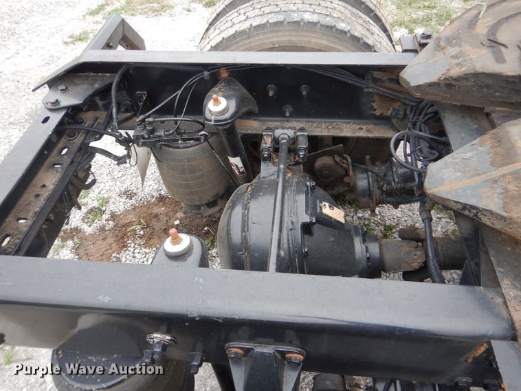 image for item GM9206 2012 Kenworth T660  semi truck