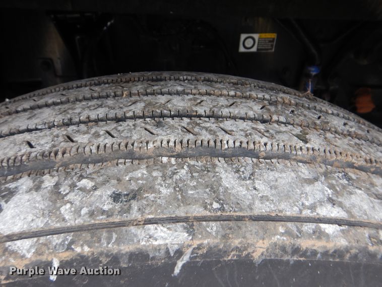 image for item GM9206 2012 Kenworth T660  semi truck