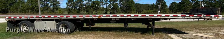 image for item HE9814 2003 Wilson C-900 Road Brute flatbed trailer