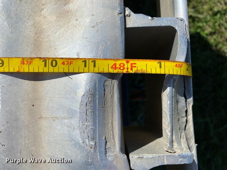 image for item HE9814 2003 Wilson C-900 Road Brute flatbed trailer