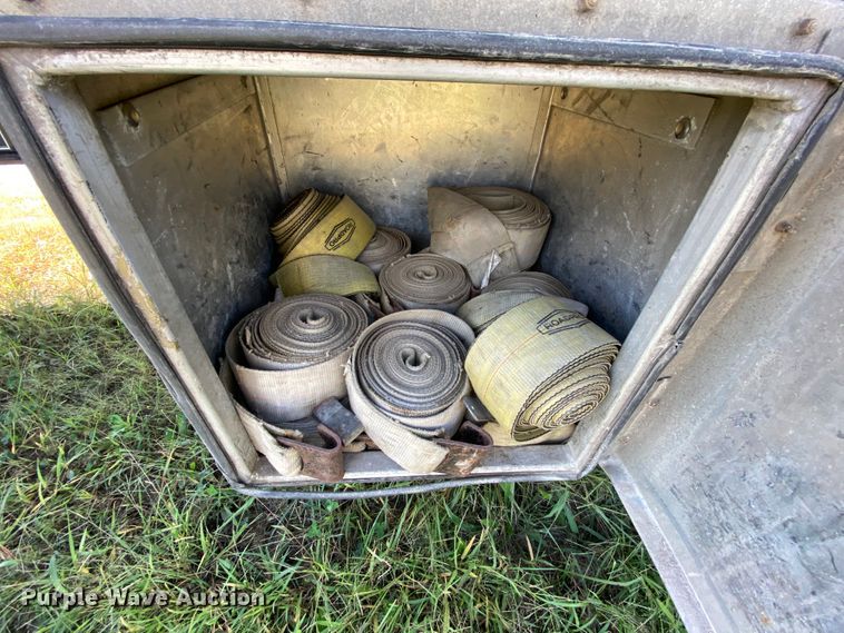 image for item HE9814 2003 Wilson C-900 Road Brute flatbed trailer