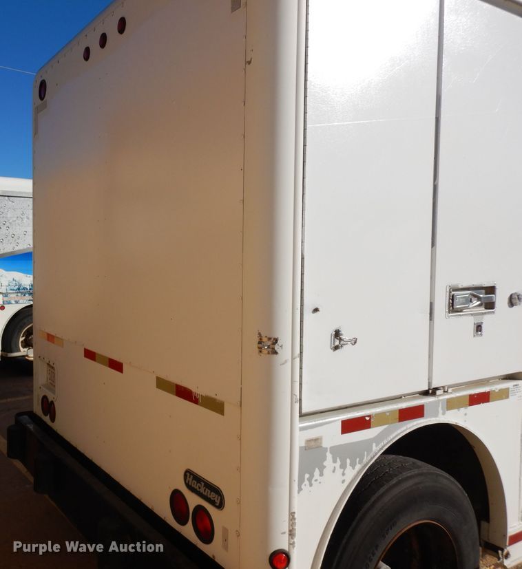 image for item HN9320 1991  delivery trailer