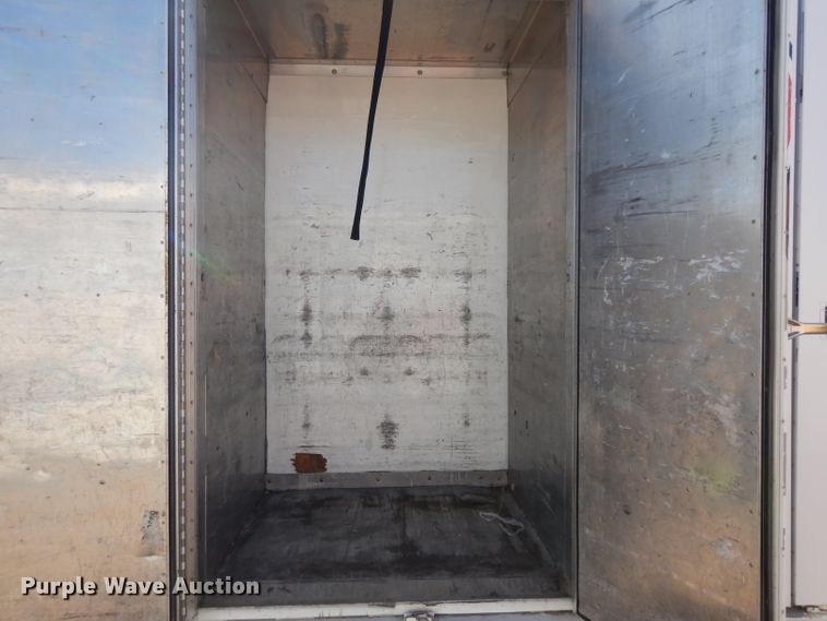 image for item HN9320 1991  delivery trailer