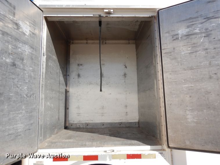 image for item HN9320 1991  delivery trailer