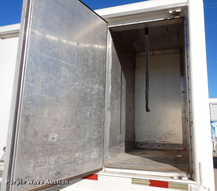 image for item HN9320 1991  delivery trailer