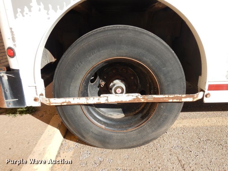 image for item HN9320 1991  delivery trailer