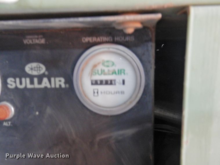 image for item HO9922 1997 Sullair 185DPQJD  air compressor