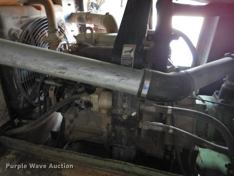 image for item HO9922 1997 Sullair 185DPQJD  air compressor