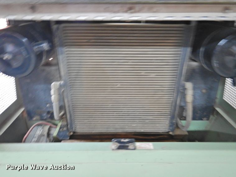 image for item HO9922 1997 Sullair 185DPQJD  air compressor