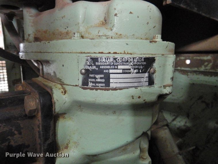 image for item HO9922 1997 Sullair 185DPQJD  air compressor