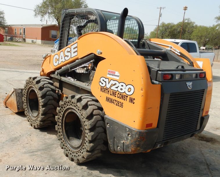 image for item HO9923 Case SV280  skid steer loader