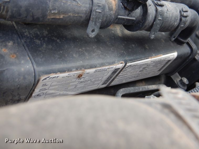 image for item HO9923 Case SV280  skid steer loader