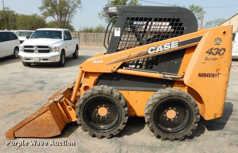 image for item HO9924 Case 430 Series 3  skid steer loader