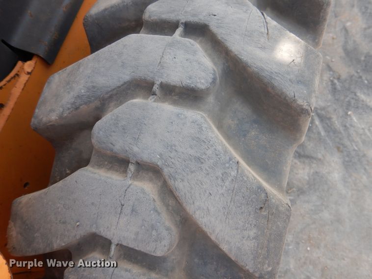 image for item HO9924 Case 430 Series 3  skid steer loader