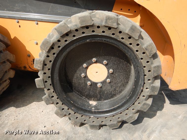 image for item HO9924 Case 430 Series 3  skid steer loader