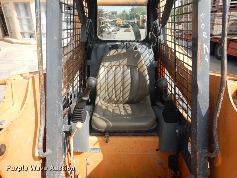 image for item HO9925 2000 Case 95XT  skid steer loader