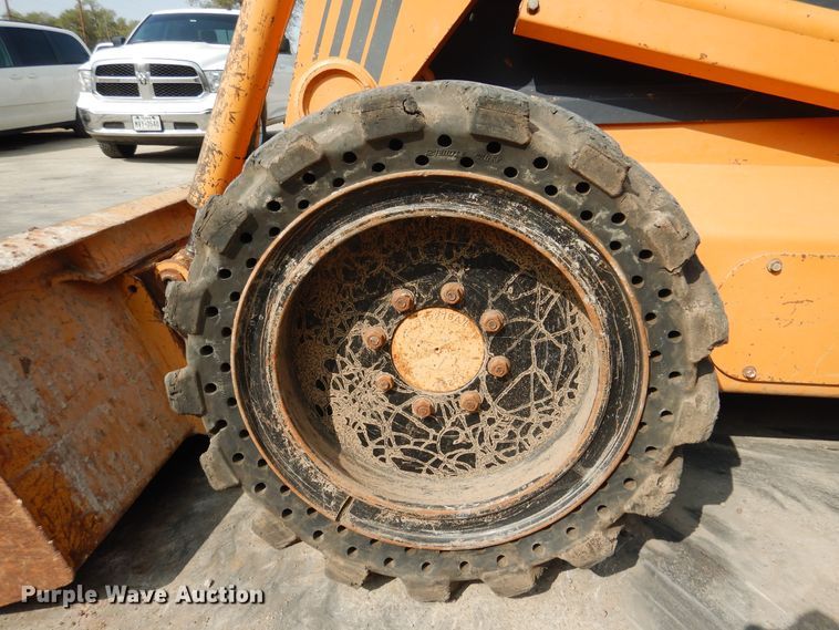 image for item HO9925 2000 Case 95XT  skid steer loader