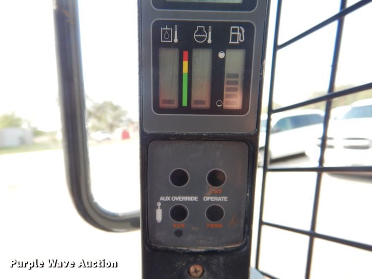 image for item HO9927 Case SR240  skid steer loader