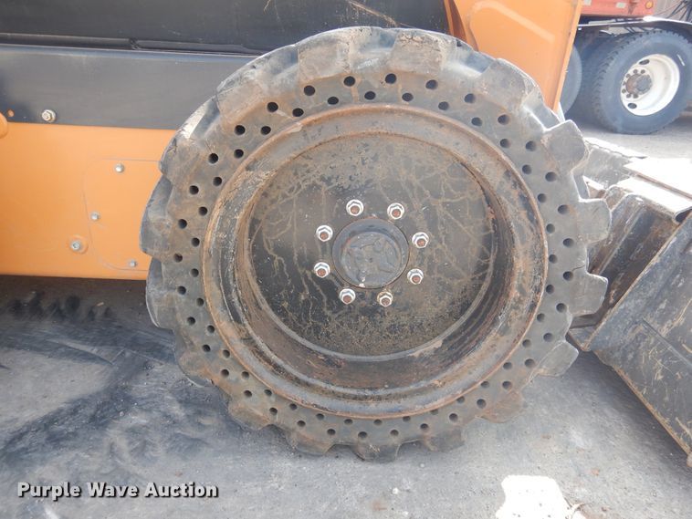 image for item HO9927 Case SR240  skid steer loader